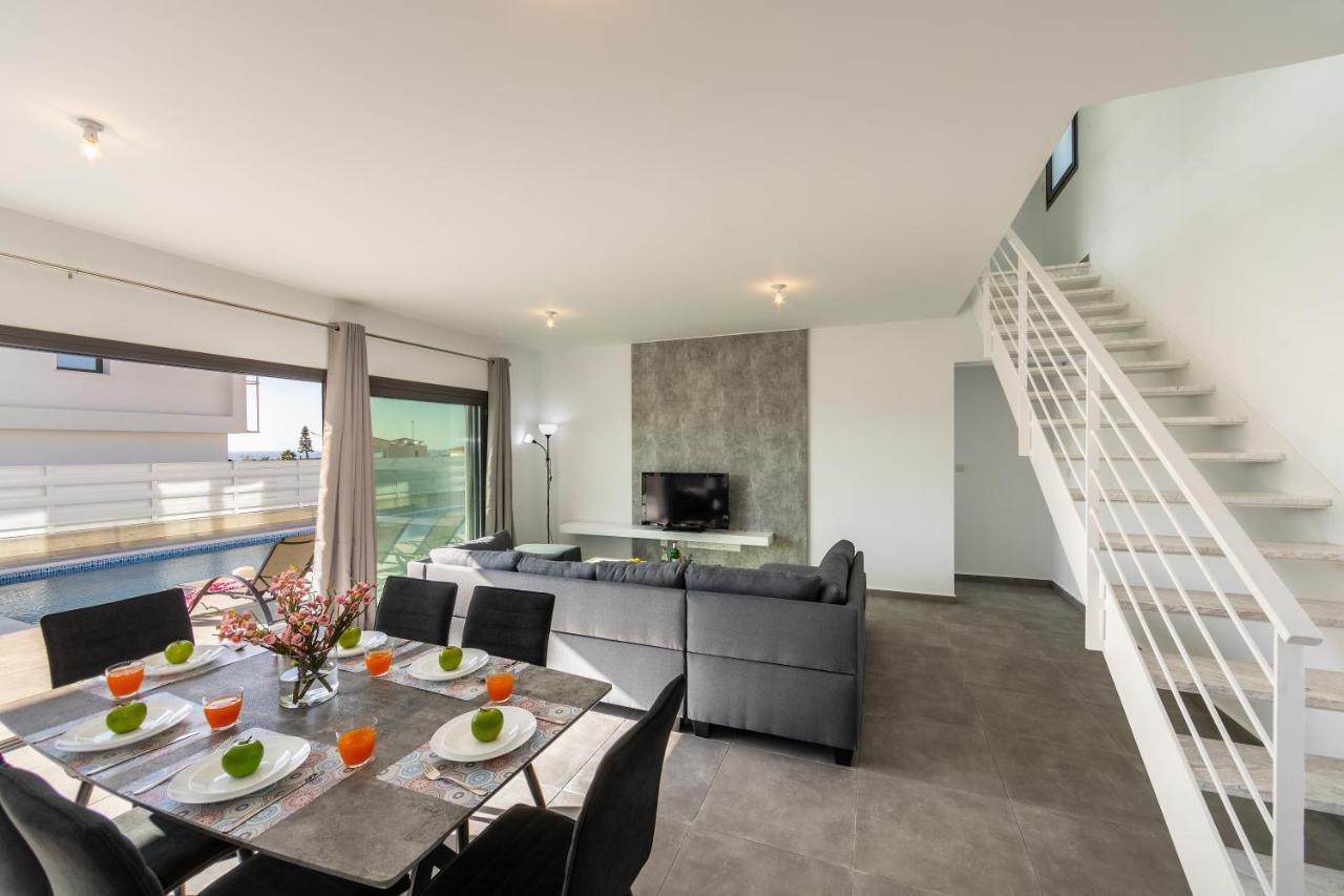 Villa Andre, Walking Distance To Coral Bay Péja Eksteriør bilde