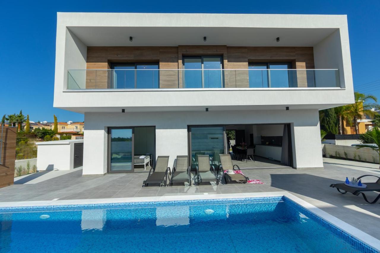Villa Andre, Walking Distance To Coral Bay Péja Eksteriør bilde